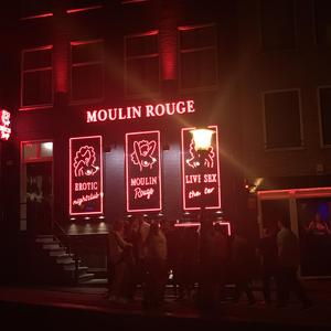 中国十八九日逼
